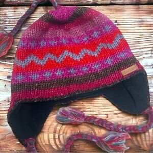KuSan Wool Blend Knit Tassel Winter Hat Made In Nepal
